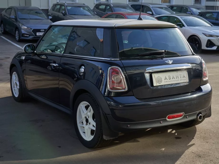 MINI One 2007