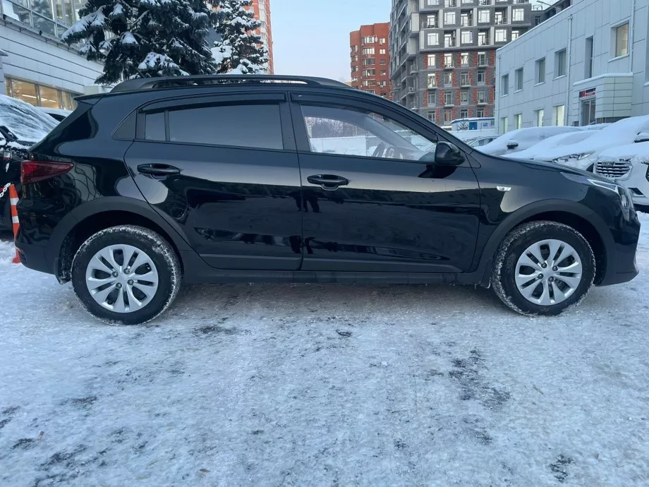 KIA Rio X 2021