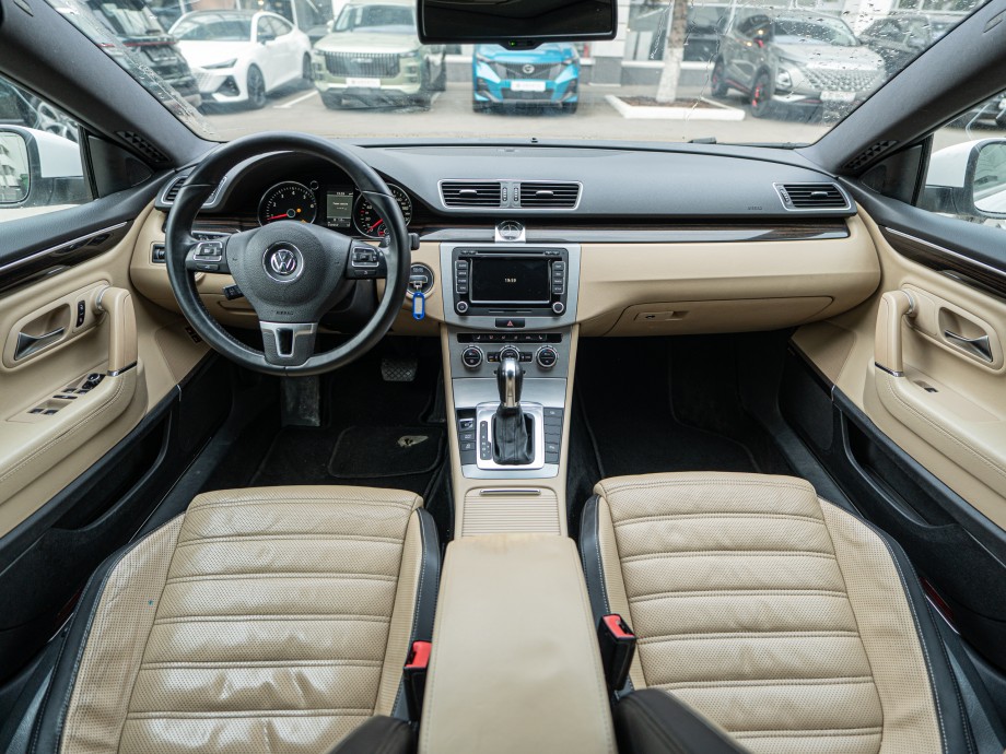 Volkswagen Passat CC 2012