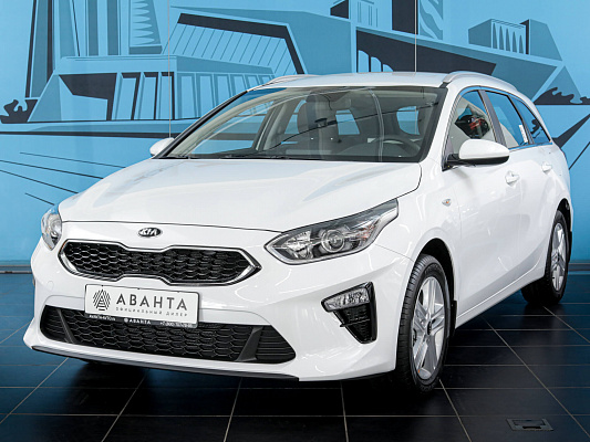Kia Ceed SW White Luxe 1.6 AT