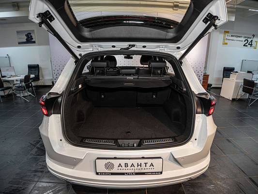 Exeed LX Business 1.5 CVT White