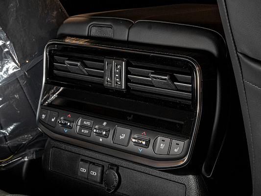 Toyota Land Cruiser 300 3.4d AT Black