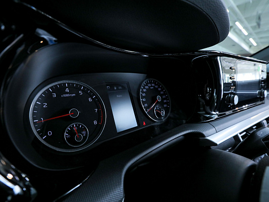 Kia K5 Comfort 2.0 AT 150 л.c. авт. бензин White1