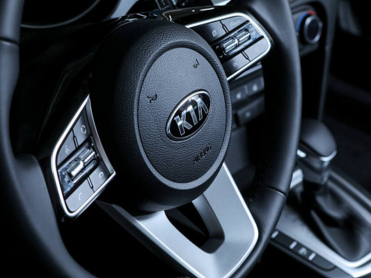 Kia Ceed SW Luxe 1.6 AT 128 л.c. авт. бензин