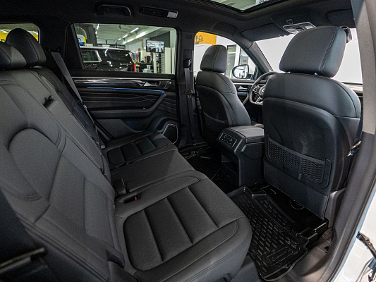 Dongfeng DFSK ix7 Premium 2.0 AT White