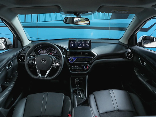 Changan Alsvin DLX 1.5 AMT White